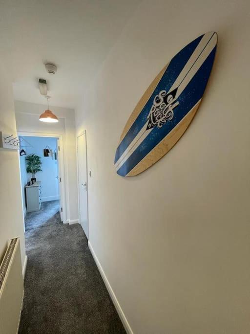First Floor Apartment With Mountain Views Tywyn Kültér fotó