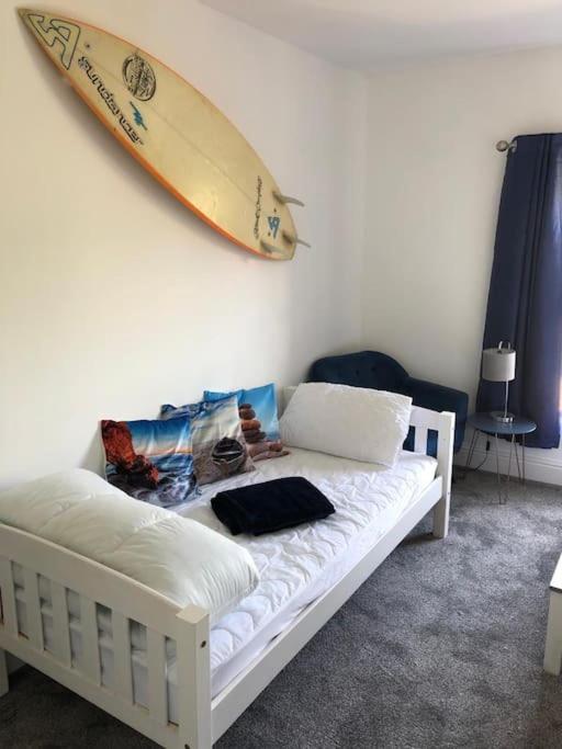 First Floor Apartment With Mountain Views Tywyn Kültér fotó